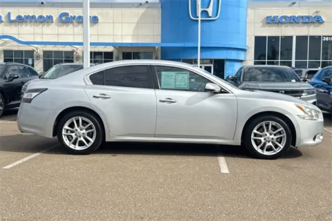 More photos of 2014 Nissan Maxima 3.5 S at Mossy Honda, CA
