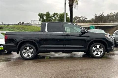 More photos of 2026 Honda Ridgeline RTL at Mossy Honda, CA