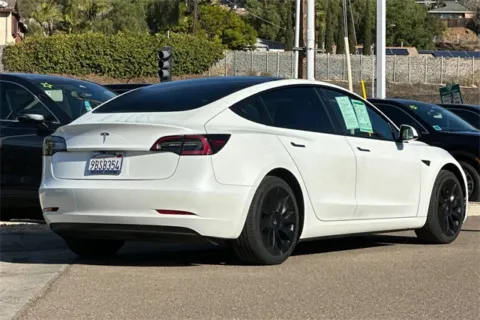 More photos of 2022 Tesla Model 3 at Mossy Honda, CA