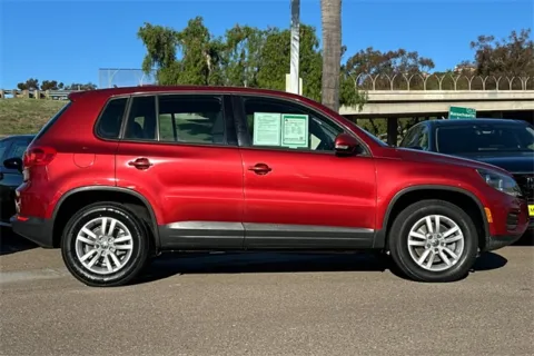 More photos of 2012 Volkswagen Tiguan S at Mossy Honda, CA
