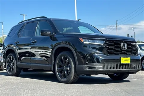 Another view of 2025 Honda Pilot Black Edition for sale in Lemon Grove, CA at Mossy Honda