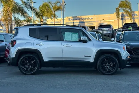 More photos of 2017 Jeep Renegade Altitude at Mossy Honda, CA
