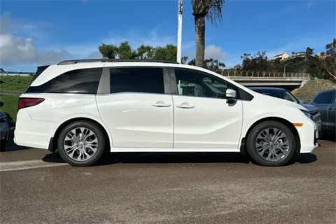 More photos of 2026 Honda Odyssey Touring at Mossy Honda, CA