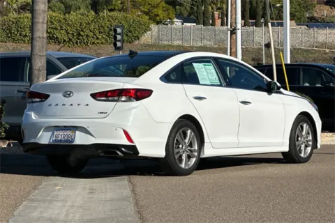 More photos of 2018 Hyundai Sonata Limited at Mossy Honda, CA