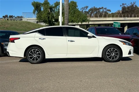 More photos of 2020 Nissan Altima 2.5 S at Mossy Honda, CA