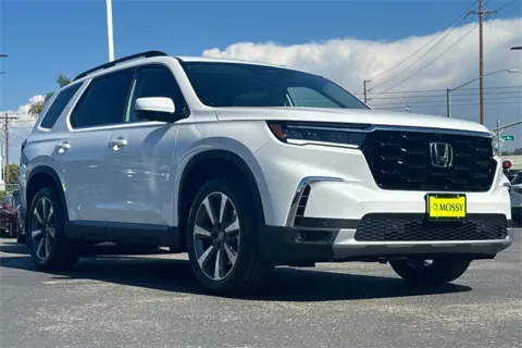 Another view of 2025 Honda Pilot Elite for sale in Lemon Grove, CA at Mossy Honda