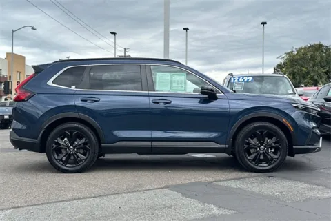 More photos of 2023 Honda CR-V Hybrid Sport Touring at Mossy Honda, CA