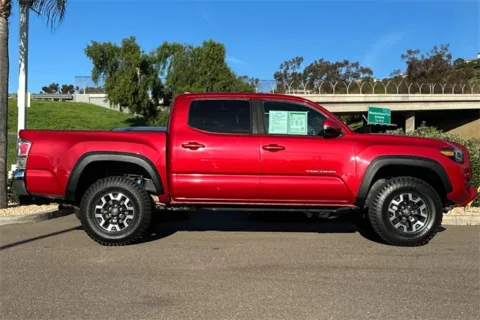More photos of 2022 Toyota Tacoma TRD Off-Road at Mossy Honda, CA