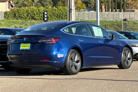 More photos of 2018 Tesla Model 3 Long Range at Mossy Honda, CA