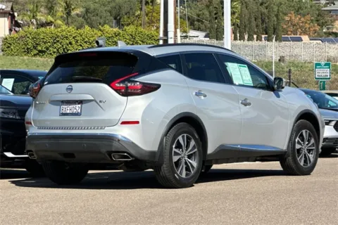 More photos of 2021 Nissan Murano SV at Mossy Honda, CA