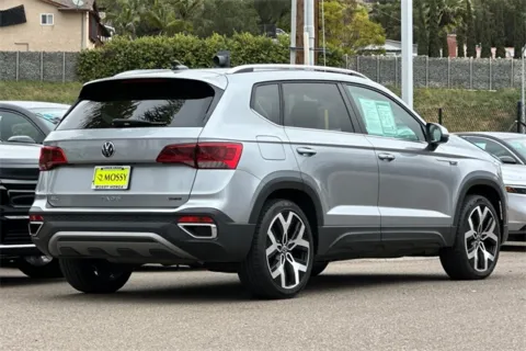 More photos of 2022 Volkswagen Taos 1.5T SEL at Mossy Honda, CA