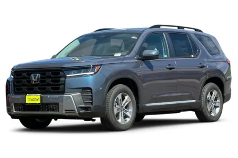 Photos of 2026 Honda Pilot EX-L for sale in Lemon Grove, CA at Mossy Honda