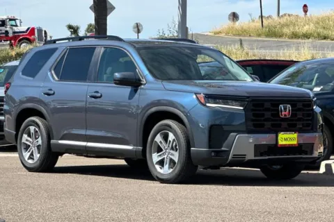 Another view of 2026 Honda Pilot EX-L for sale in Lemon Grove, CA at Mossy Honda