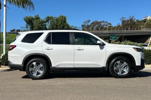 Another view of 2026 Honda Pilot EX-L for sale in Lemon Grove, CA at Mossy Honda