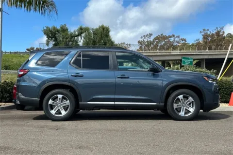 More photos of 2026 Honda Pilot EX-L at Mossy Honda, CA