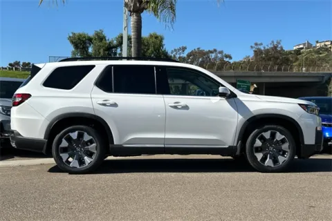 More photos of 2026 Honda Pilot Elite at Mossy Honda, CA