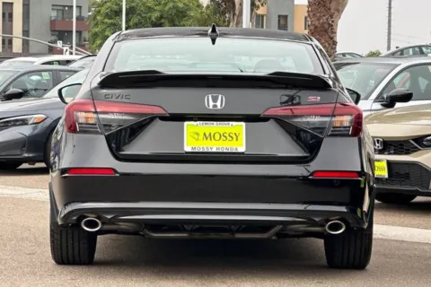 More photos of 2026 Honda Civic Si at Mossy Honda, CA