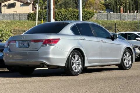 More photos of 2012 Honda Accord SE at Mossy Honda, CA