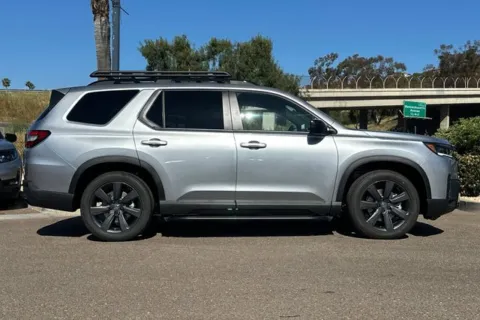 More photos of 2026 Honda Pilot Sport at Mossy Honda, CA