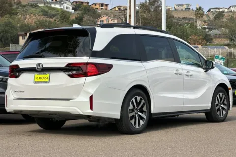 More photos of 2026 Honda Odyssey EX-L at Mossy Honda, CA