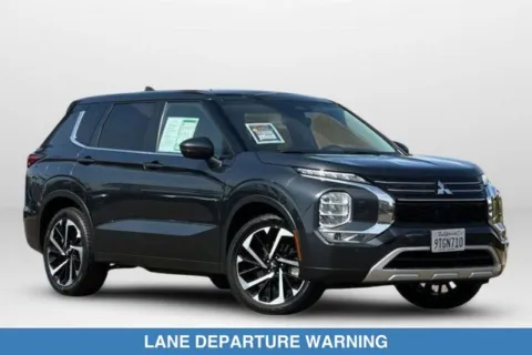 Photos of 2024 Mitsubishi Outlander SE for sale in Lemon Grove, CA at Mossy Honda