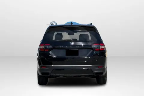 More photos of 2026 Honda Pilot Sport at Mossy Honda, CA