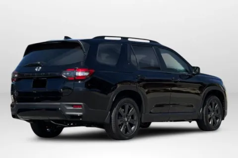More photos of 2026 Honda Pilot Sport at Mossy Honda, CA