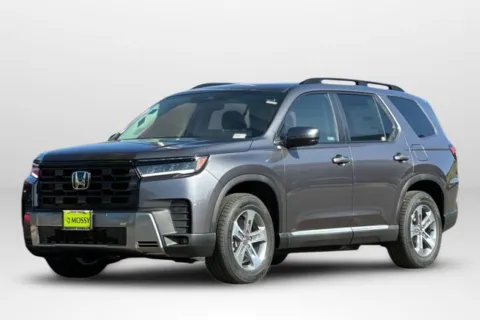 Photos of 2026 Honda Pilot EX-L for sale in Lemon Grove, CA at Mossy Honda