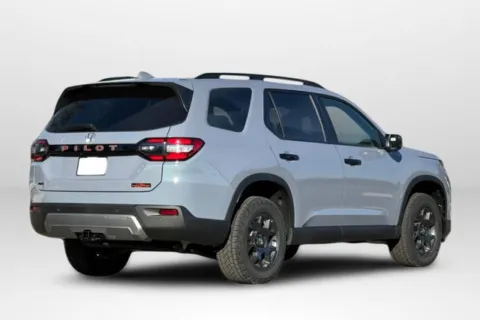 More photos of 2026 Honda Pilot TrailSport at Mossy Honda, CA