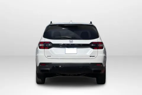 More photos of 2026 Honda Pilot Sport at Mossy Honda, CA
