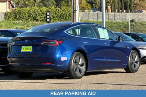 More photos of 2018 Tesla Model 3 Long Range at Mossy Honda, CA