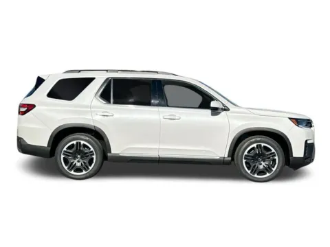 More photos of 2026 Honda Pilot Touring at Mossy Honda, CA