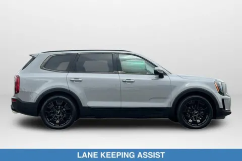 More photos of 2022 Kia Telluride EX at Mossy Honda, CA
