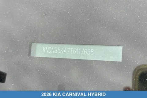 More photos of 2026 Kia Carnival Hybrid LXS at Mossy Honda, CA