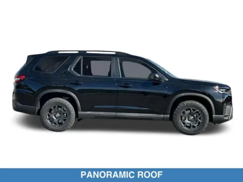 More photos of 2026 Honda Pilot TrailSport at Mossy Honda, CA
