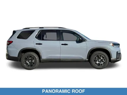 More photos of 2026 Honda Pilot TrailSport at Mossy Honda, CA