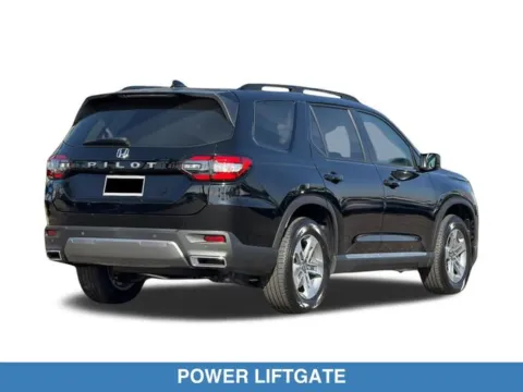 More photos of 2026 Honda Pilot EX-L at Mossy Honda, CA