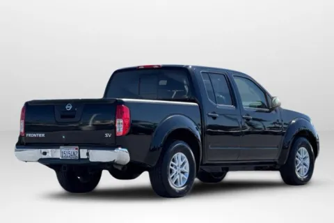 More photos of 2018 Nissan Frontier SV at Mossy Honda, CA