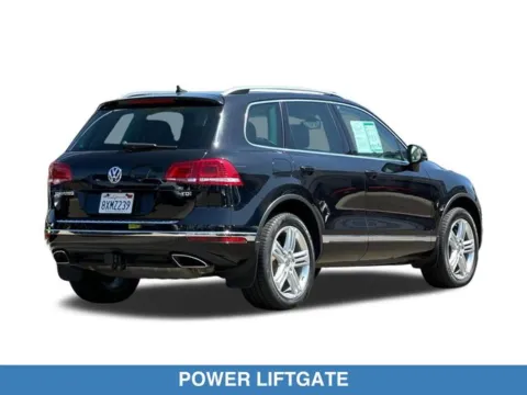 More photos of 2015 Volkswagen Touareg V6 TDI at Mossy Honda, CA