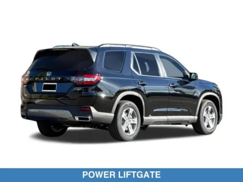 More photos of 2026 Honda Pilot EX-L at Mossy Honda, CA
