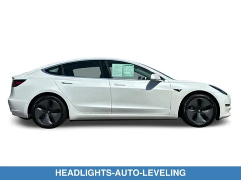 More photos of 2020 Tesla Model 3 Standard Range Plus at Mossy Honda, CA