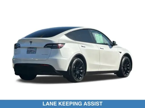 More photos of 2021 Tesla Model Y Long Range at Mossy Honda, CA