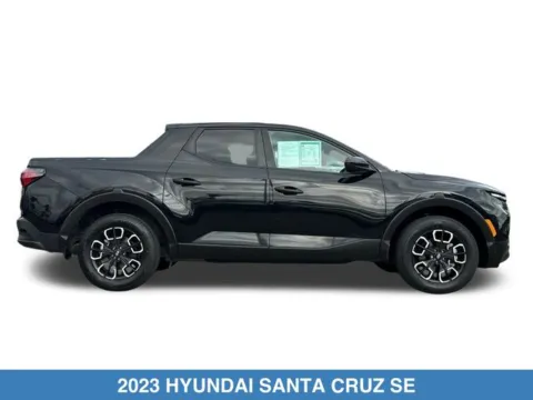 More photos of 2023 Hyundai Santa Cruz SE at Mossy Honda, CA