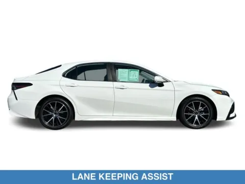 More photos of 2023 Toyota Camry Hybrid SE at Mossy Honda, CA