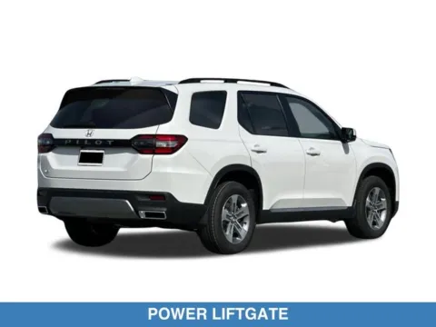 More photos of 2026 Honda Pilot EX-L at Mossy Honda, CA