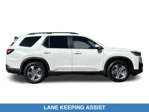 More photos of 2026 Honda Pilot EX-L at Mossy Honda, CA