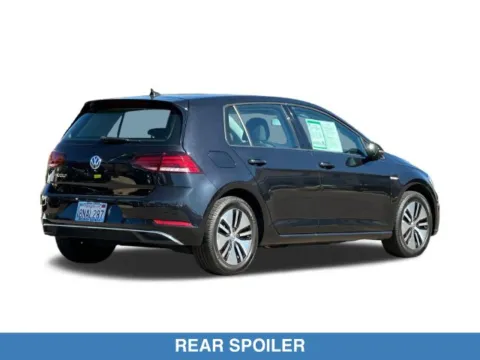 More photos of 2019 Volkswagen e-Golf SE at Mossy Honda, CA