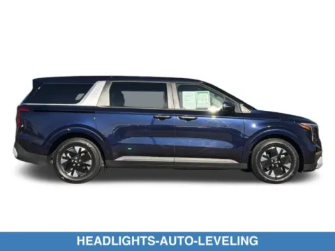 More photos of 2026 Kia Carnival Hybrid LXS at Mossy Honda, CA