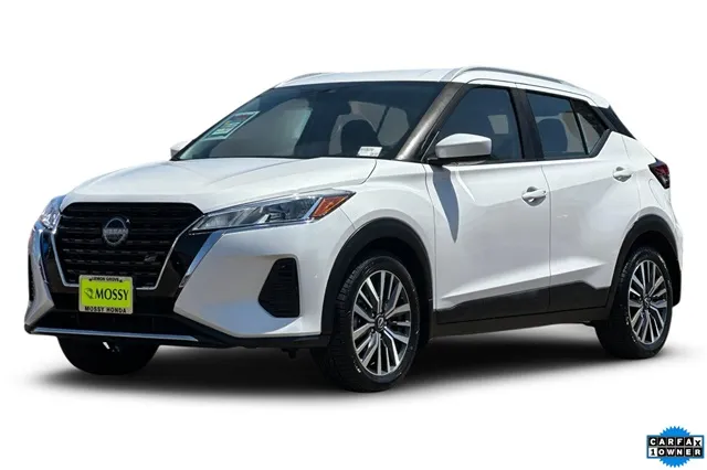 2022 Nissan Kicks SV