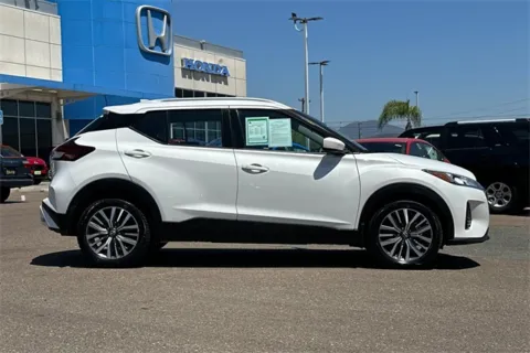 More photos of 2022 Nissan Kicks SV at Mossy Honda, CA